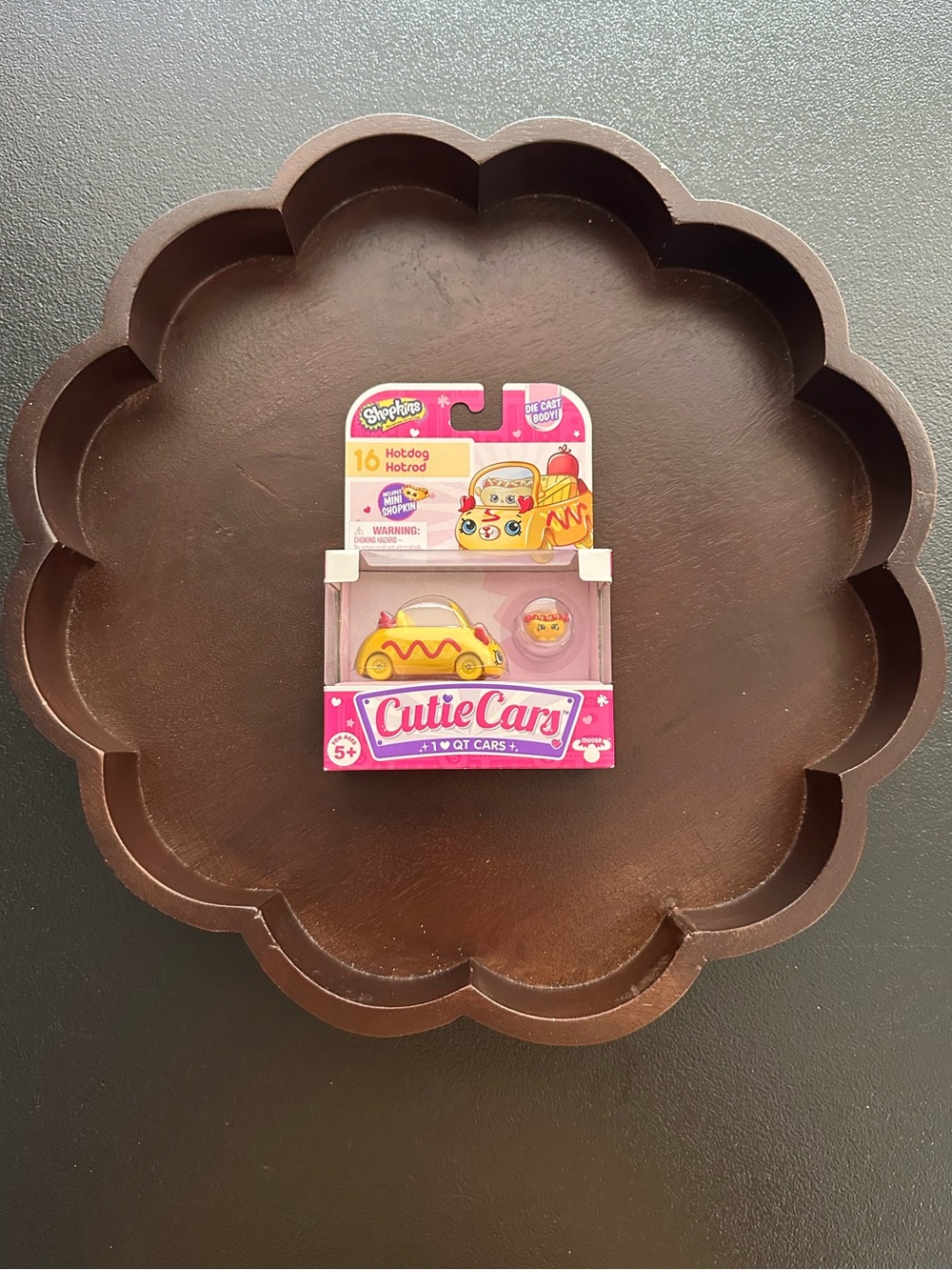 Shopkins Cutie Cars ~ Hotdog Hotrod With Mini Shopkin Box # 16